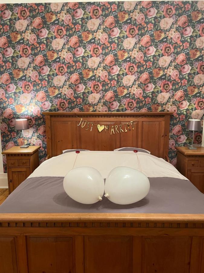 Bed and Breakfast Domaine La Rose à Caylus Extérieur photo